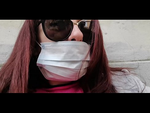 ❤️ Nicoletta sa pomstí svojmu susedovi a vymočí sa mu do garáže (Špeciálna talianska karanténa Covid19) ❤ Šukanie video na sk.xxxbunker.ru ☑
